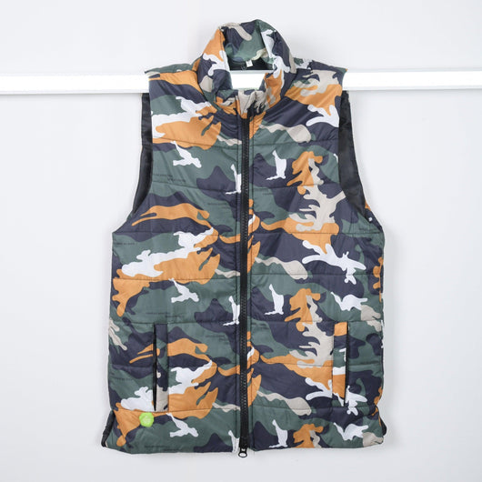 Introducing our revolutionary collar vest, puffer Casual soft profiles jacket. The epitome of style n performance in Semi-cold weather activewear.