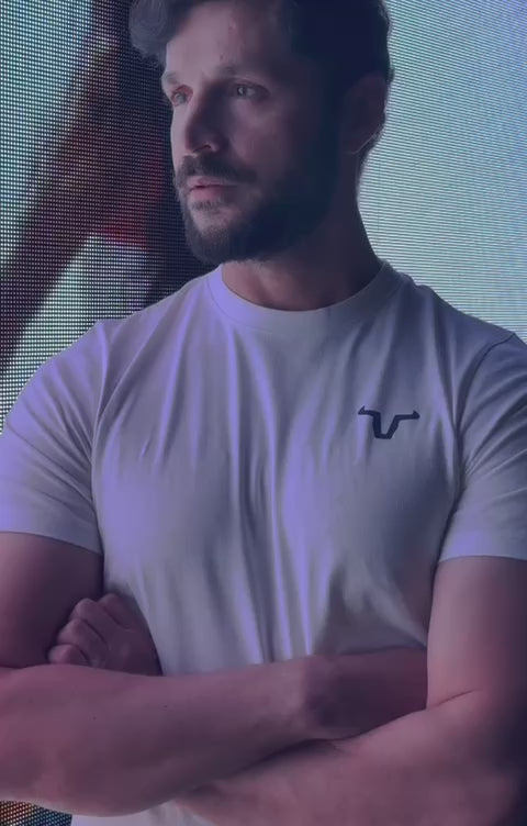 The hologram reflected dark grey logo at the front enhances its premium style. With a slim-fit cut, round neck, and round bottom style, it offers a sleek and modern fit suitable for everyday wear.