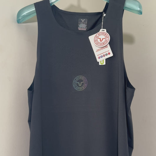 Men’s Seamless Gym Tank Top, engineered for intense training, running, and everyday fitness. Crafted from ultra-lightweight 90g fabric, this tank top delivers a second-skin feel with superior breathability and moisture-wicking comfort. The advanced laser perforation and reverse airflow design enhance ventilation, allowing sweat to dry faster and keeping your body cool during workouts. Its seamless construction eliminates irritation, ensuring smooth, chafe-free wear even during long sessions. Designed with q